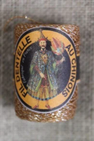 Fil Dentelle Caudry Boîte 3057 - Noisette 3 Fil Dentelle Caudry Boîte 3057 - Noisette – Image 3