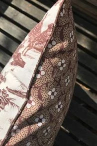 Housse Coussin 40 X 40cm Abreuvoir Marron 3 Housse Coussin 40 X 40cm Abreuvoir Marron – Image 3