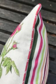 Housse Coussin 40 X 40cm Roses De Joséphine 3 Housse Coussin 40 X 40cm Roses De Joséphine – Image 3