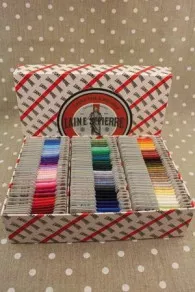 Laine Saint-Pierre Cône 456 Bordeaux 3 Laine Saint-Pierre Cône 456 Bordeaux – Image 3