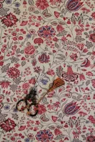 Tissu Indienne Au Mètre Fond écru N°36